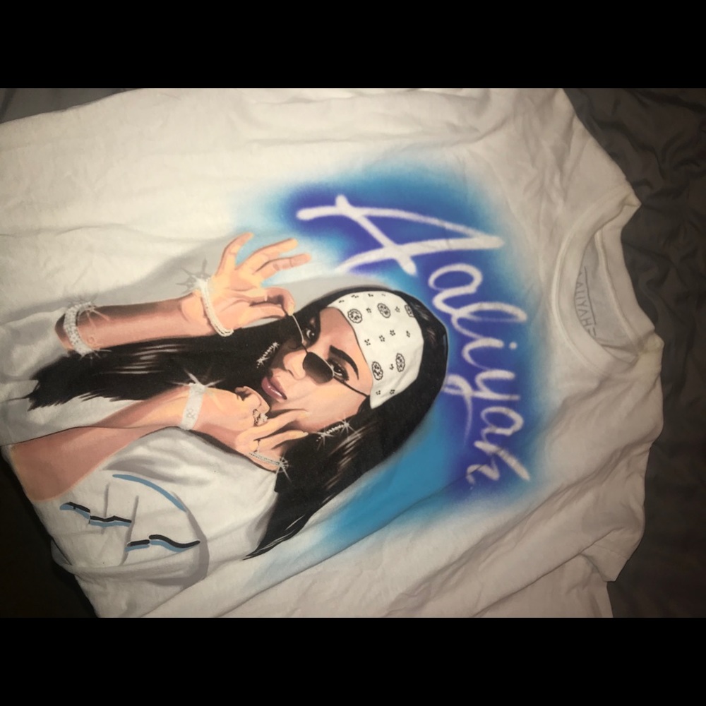 Aaliyah shirt